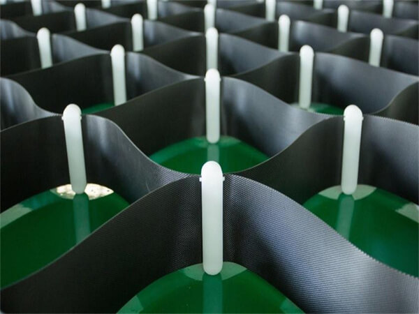 High-Strength-Injection-Molding-Geocell-2